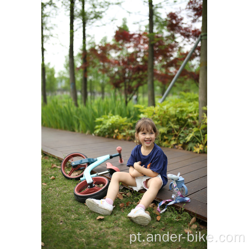 Bicicleta infantil de equilíbrio infantil / mini andador de bebê